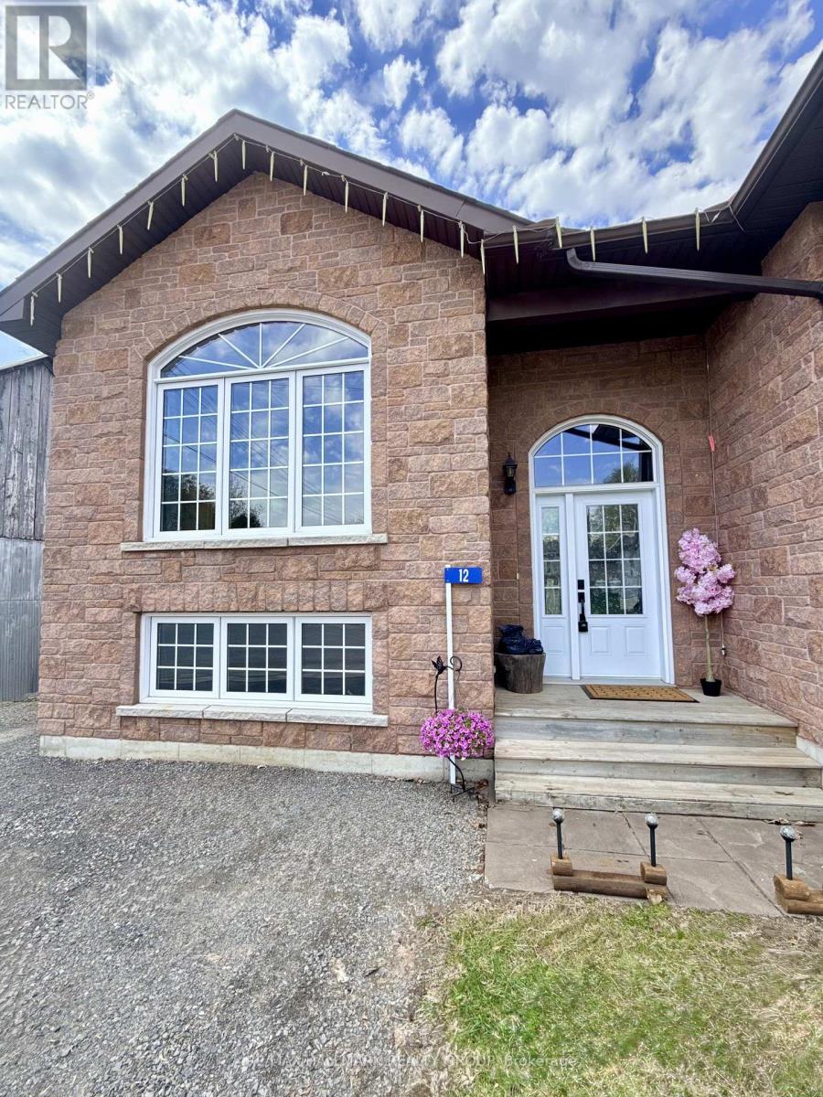 12 Cedar Street, Edwardsburgh/cardinal, Ontario  K0E 1X0 - Photo 3 - X13081058