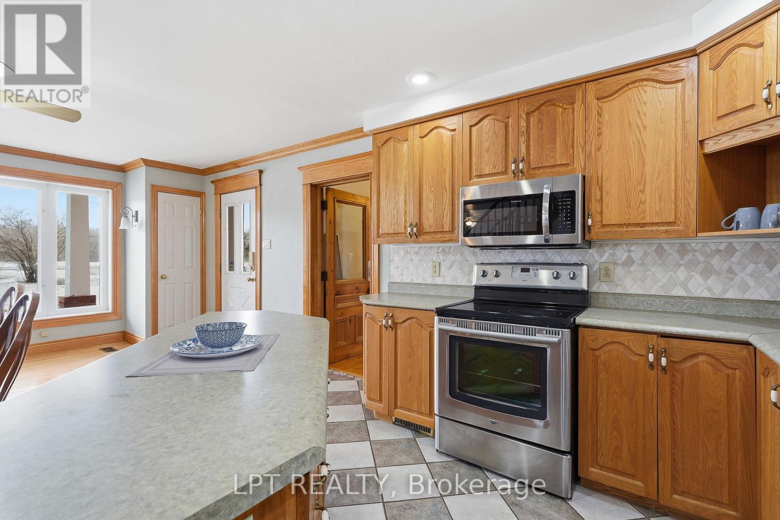 6671 County Road 10 Road, The Nation, Ontario  K0B 1R0 - Photo 15 - X13081378