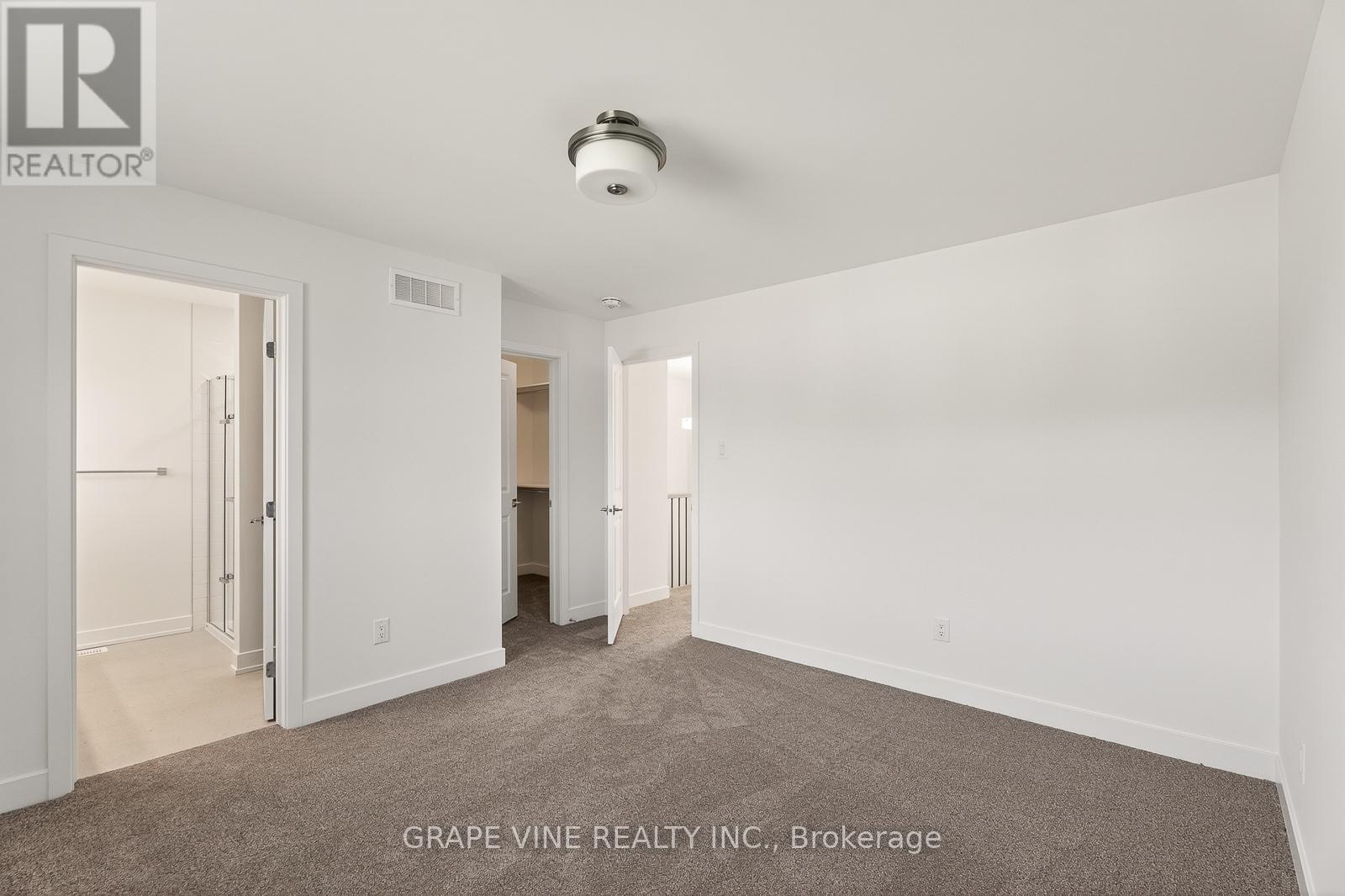 93 San Felice Circle, Ottawa, Ontario  K2S 2R9 - Photo 21 - X13082876
