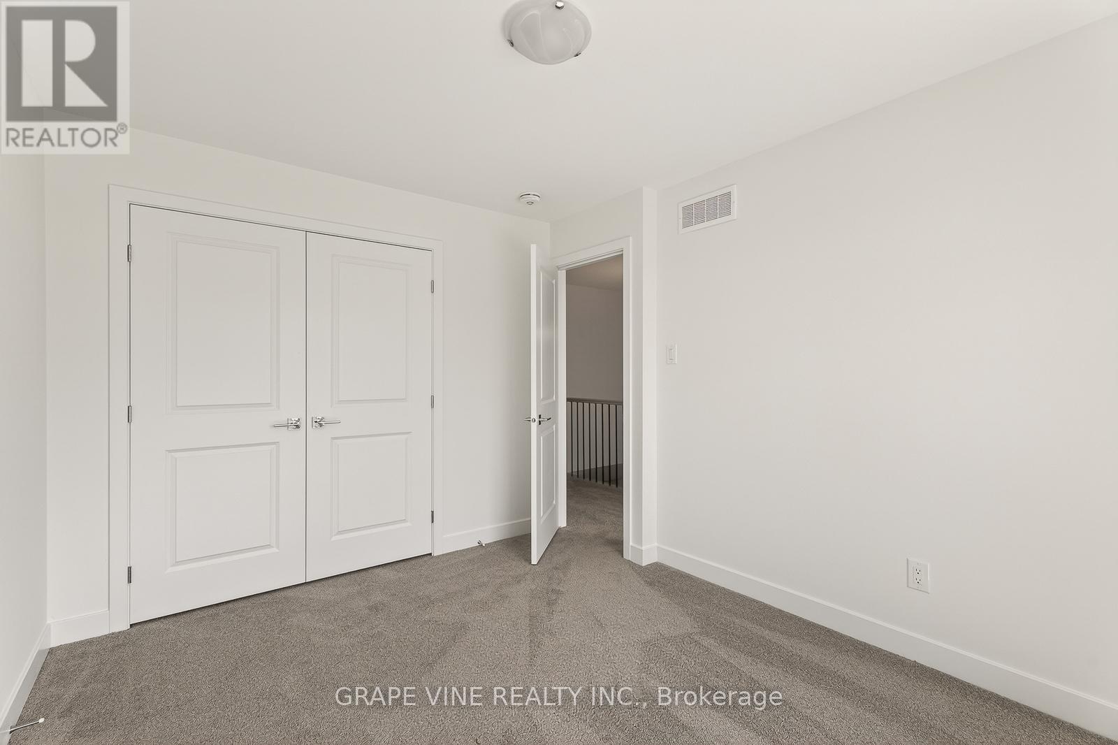 93 San Felice Circle, Ottawa, Ontario  K2S 2R9 - Photo 29 - X13082876