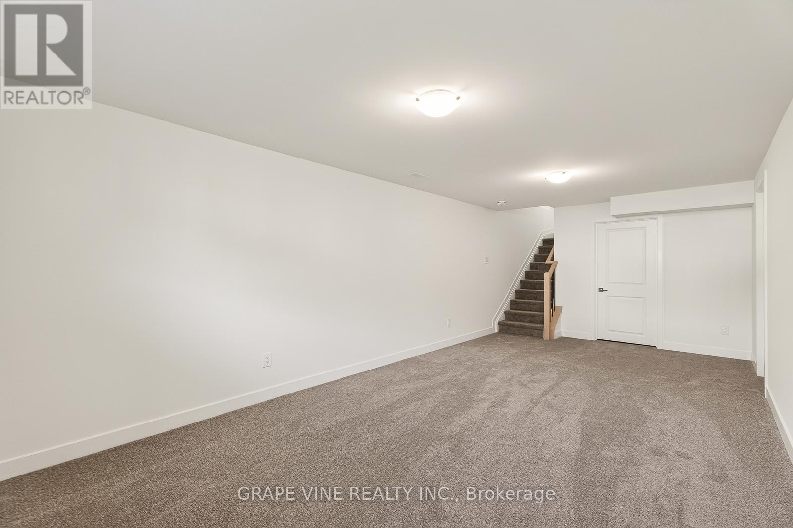 93 San Felice Circle, Ottawa, Ontario  K2S 2R9 - Photo 30 - X13082876