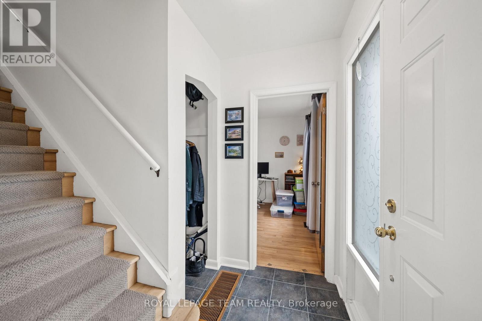 873 Smyth Road, Ottawa, Ontario  K1G 1P4 - Photo 20 - X13083488