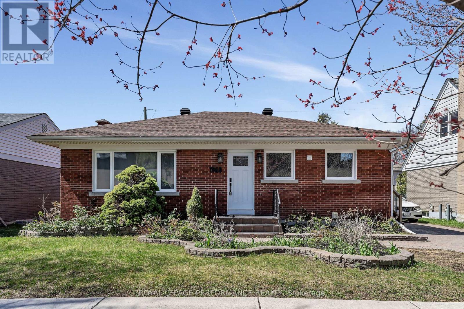 1960 OTHELLO AVENUE, Ottawa, Ontario