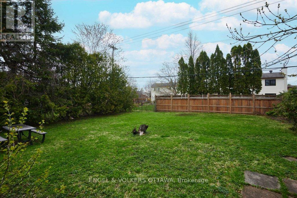 36 Argue Drive, Ottawa, Ontario  K2E 6S1 - Photo 31 - X13084010