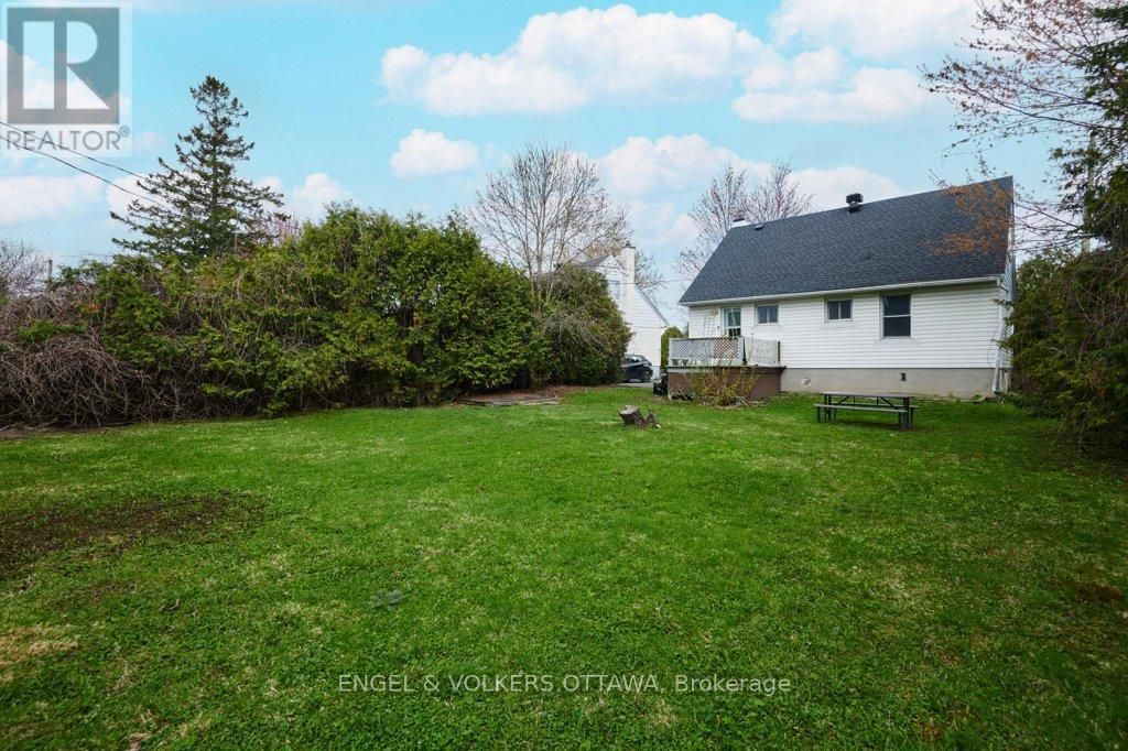 36 Argue Drive, Ottawa, Ontario  K2E 6S1 - Photo 32 - X13084010