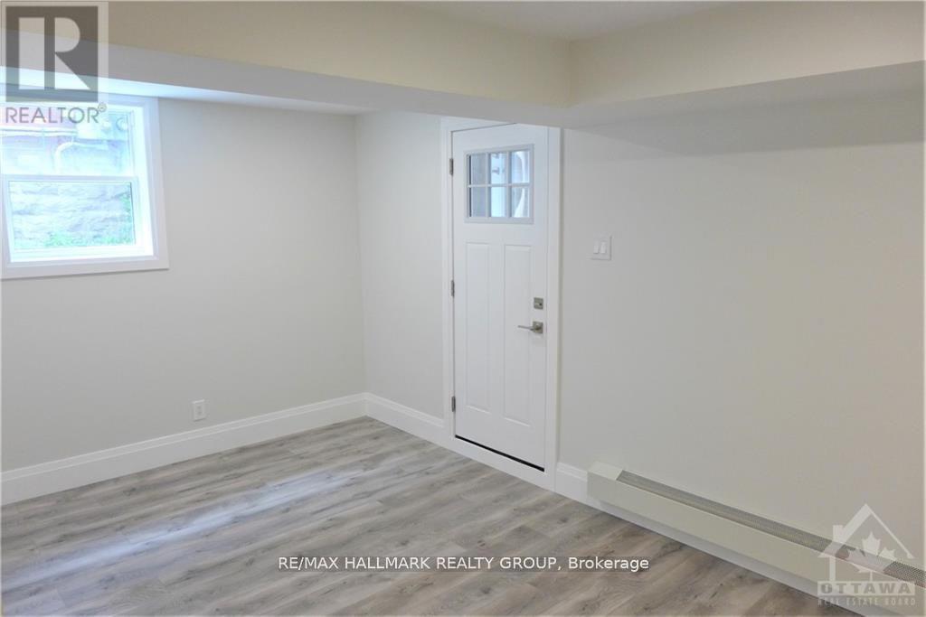 6 - 375 Mackay Street, Ottawa, Ontario  K1M 2C3 - Photo 2 - X13084560