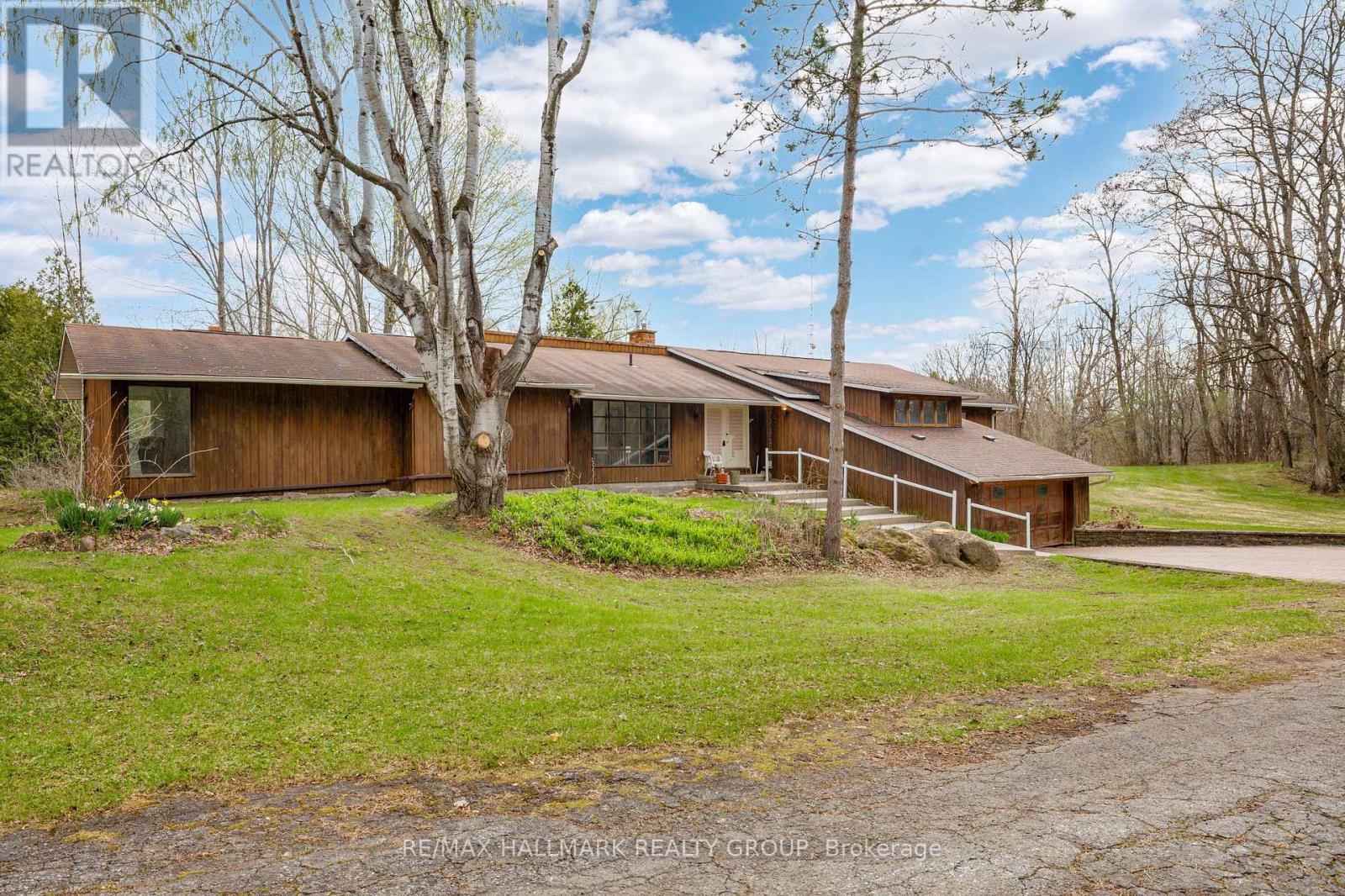111 Elmgrove Road, Drummond/north Elmsley, Ontario  K7H 3C7 - Photo 2 - X13084828