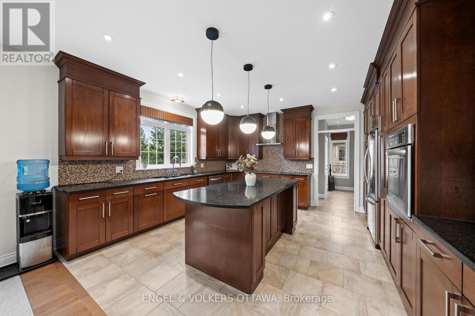 6842 South Village Drive, Ottawa, Ontario  K4P 0A5 - Photo 14 - X13084944