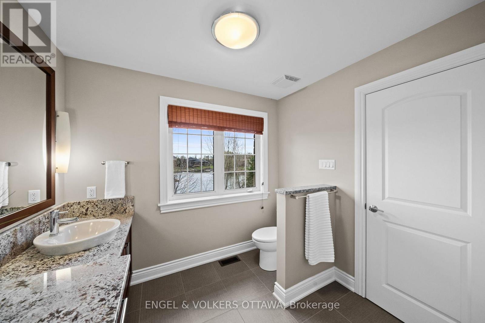 6842 South Village Drive, Ottawa, Ontario  K4P 0A5 - Photo 30 - X13084944