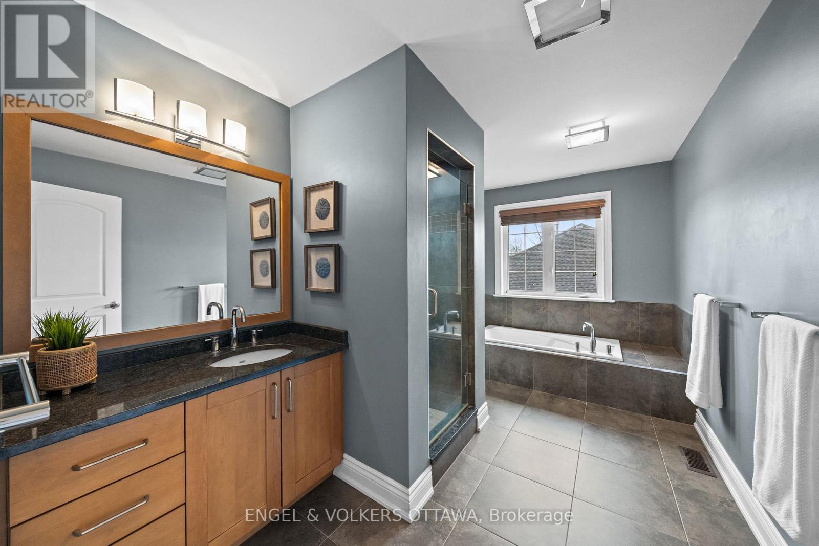 6842 South Village Drive, Ottawa, Ontario  K4P 0A5 - Photo 35 - X13084944