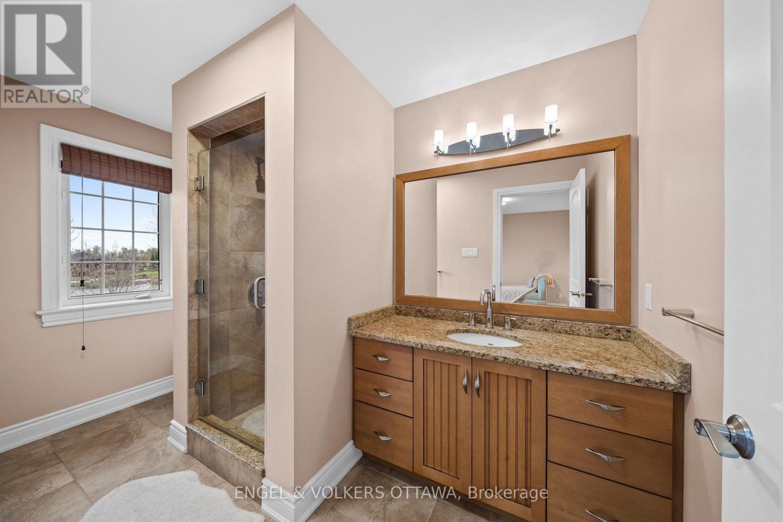 6842 South Village Drive, Ottawa, Ontario  K4P 0A5 - Photo 38 - X13084944