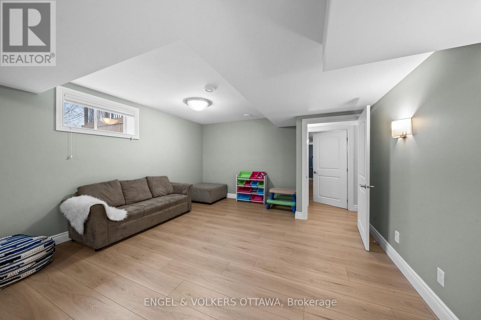 6842 South Village Drive, Ottawa, Ontario  K4P 0A5 - Photo 45 - X13084944