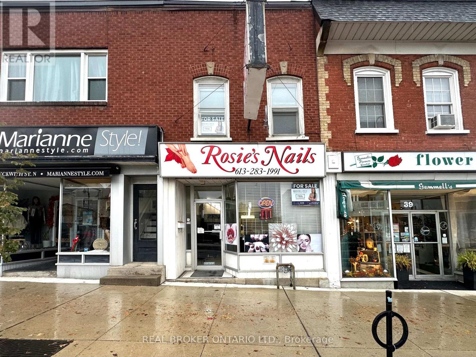43 BECKWITH STREET, Smiths Falls, Ontario