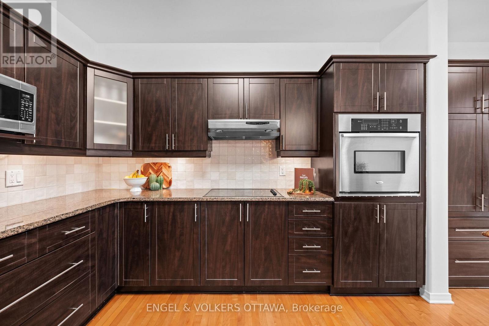 57 Newcastle Avenue, Ottawa, Ontario  K2K 3B5 - Photo 15 - X13085808