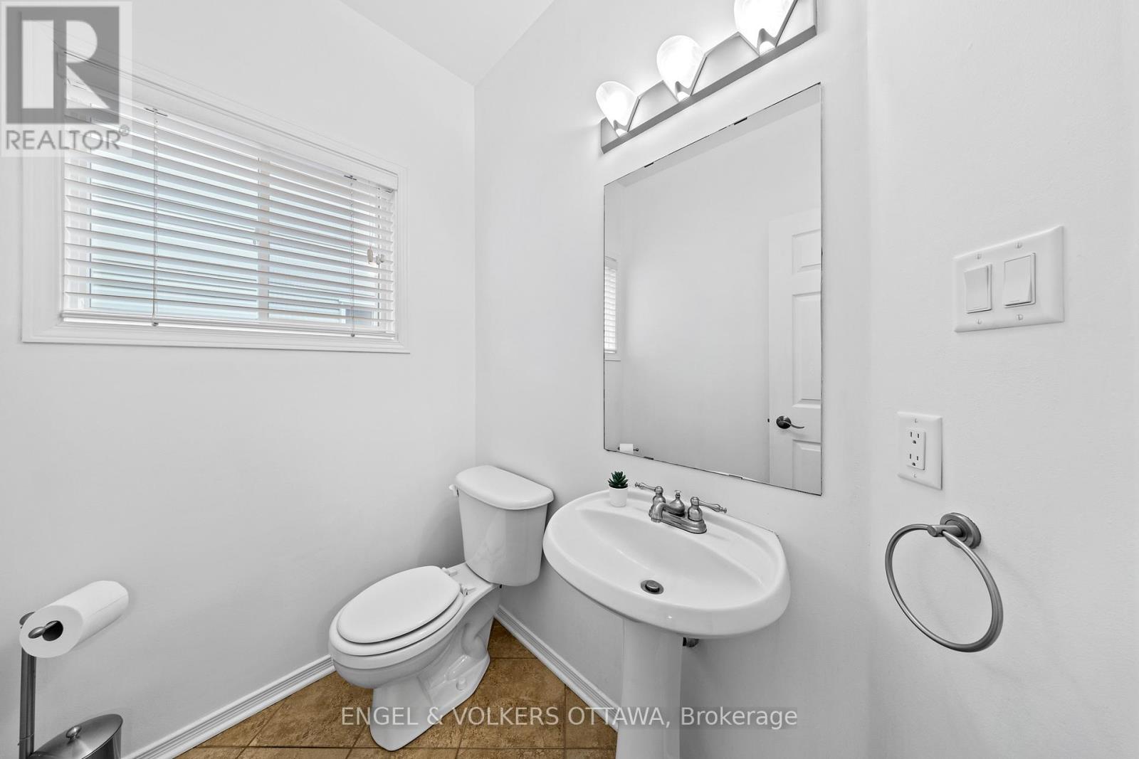 57 Newcastle Avenue, Ottawa, Ontario  K2K 3B5 - Photo 18 - X13085808