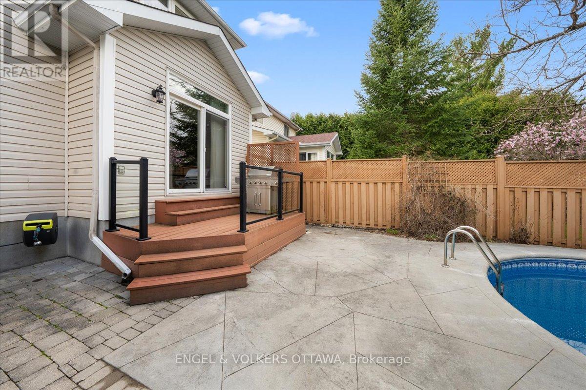 57 Newcastle Avenue, Ottawa, Ontario  K2K 3B5 - Photo 36 - X13085808