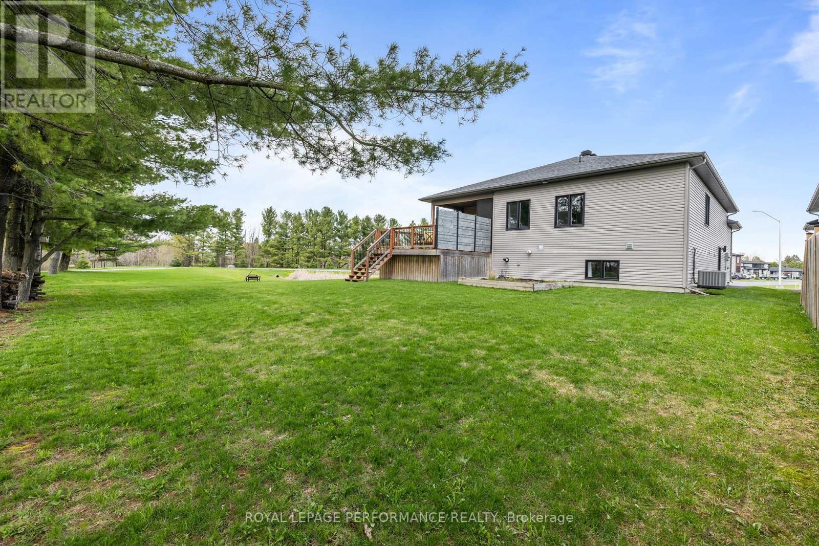 27 Richer Street, North Stormont, Ontario  K0A 1R0 - Photo 34 - X13086372