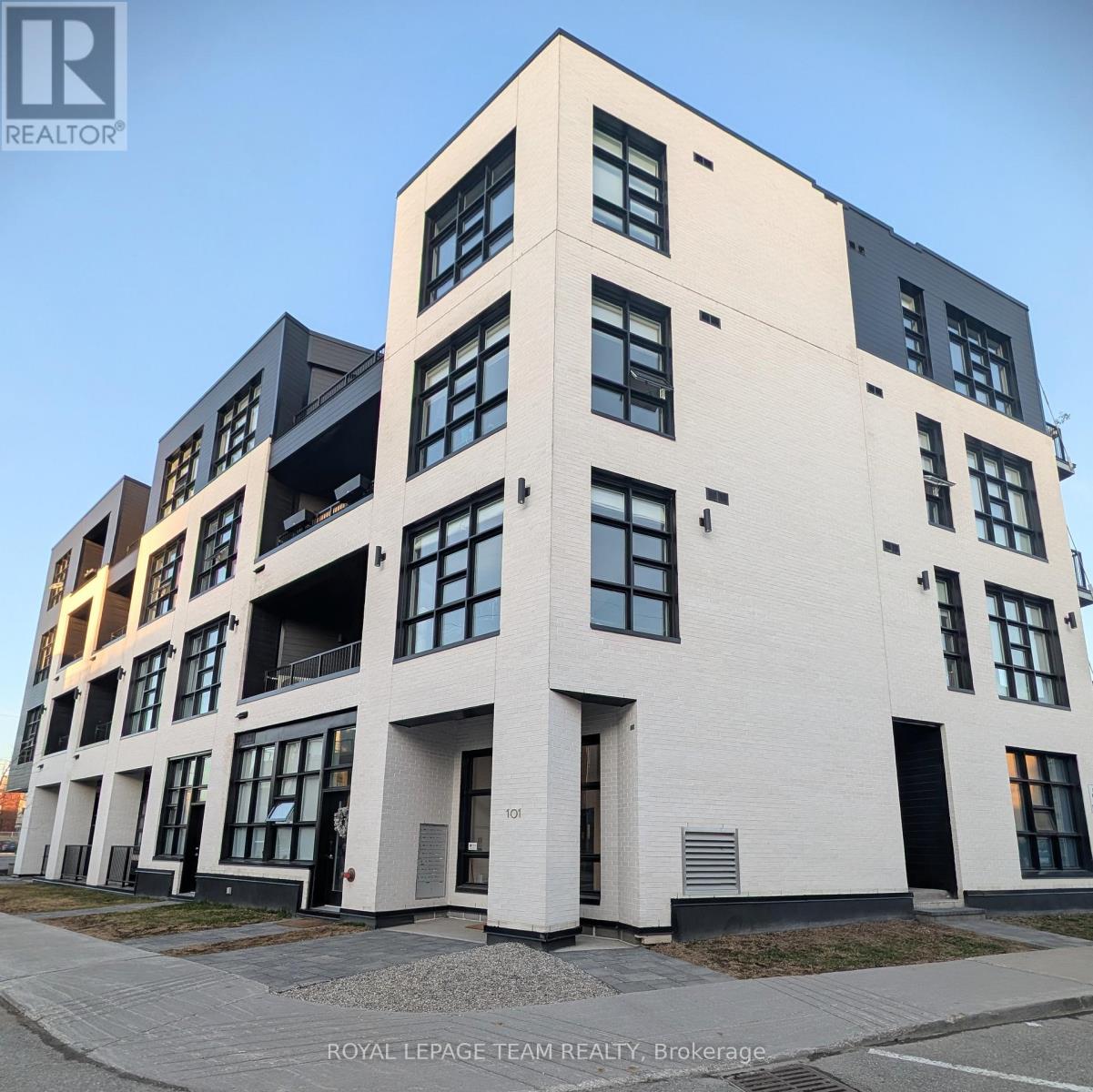 304 - 101 PINHEY STREET, Ottawa, Ontario