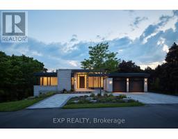 32 CLOVELLY ROAD, Ottawa, Ontario