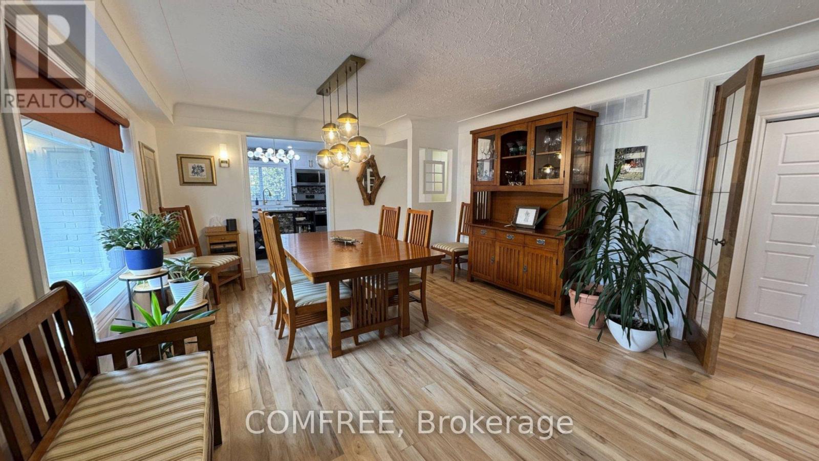 21 Seacliff Drive W, Leamington, Ontario  N8H 2L5 - Photo 12 - X13087002