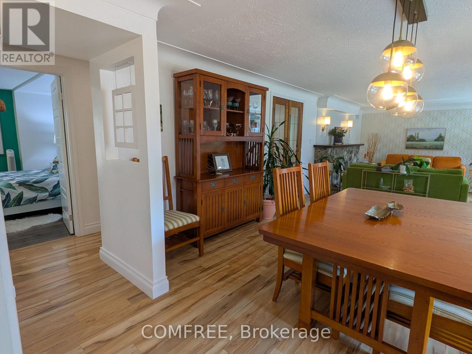 21 Seacliff Drive W, Leamington, Ontario  N8H 2L5 - Photo 17 - X13087002