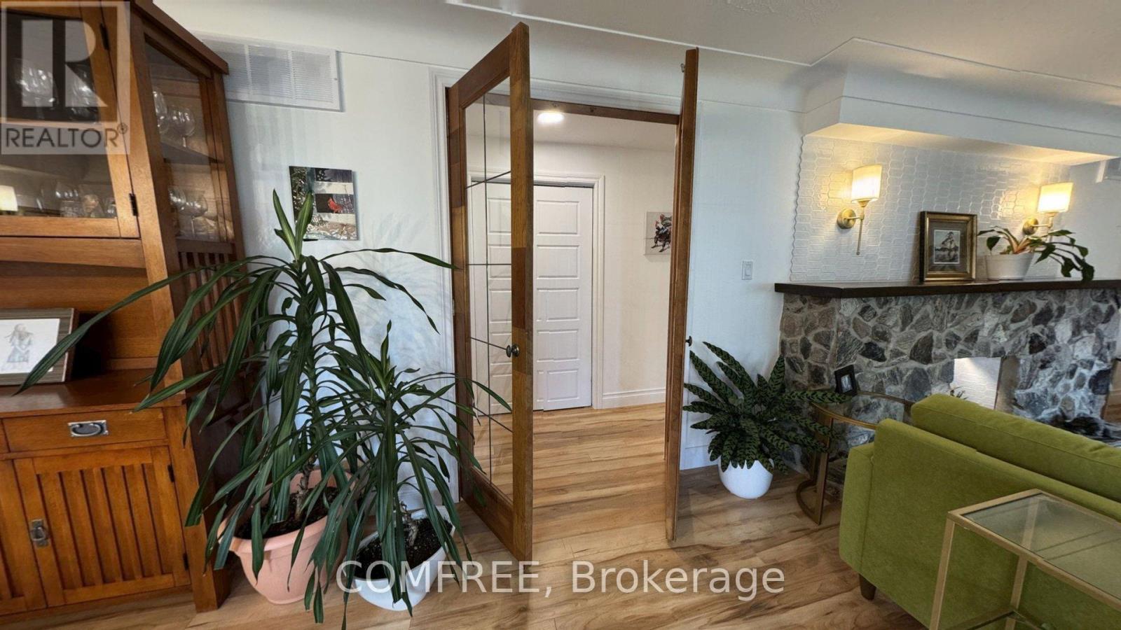 21 Seacliff Drive W, Leamington, Ontario  N8H 2L5 - Photo 18 - X13087002