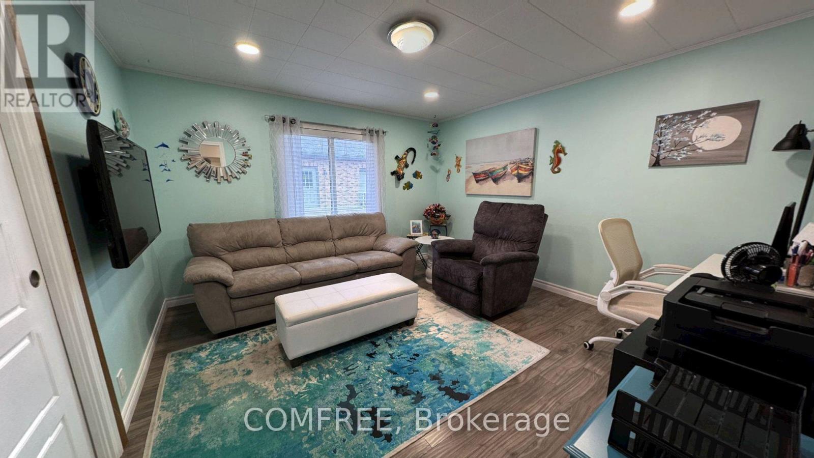 21 Seacliff Drive W, Leamington, Ontario  N8H 2L5 - Photo 20 - X13087002