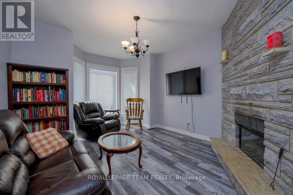 422 Donald B Munro Drive, Ottawa, Ontario  K0A 1L0 - Photo 10 - X13087314