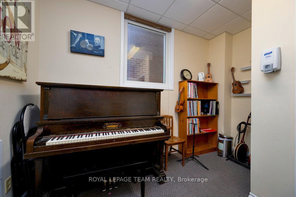 422 Donald B Munro Drive, Ottawa, Ontario  K0A 1L0 - Photo 7 - X13087314