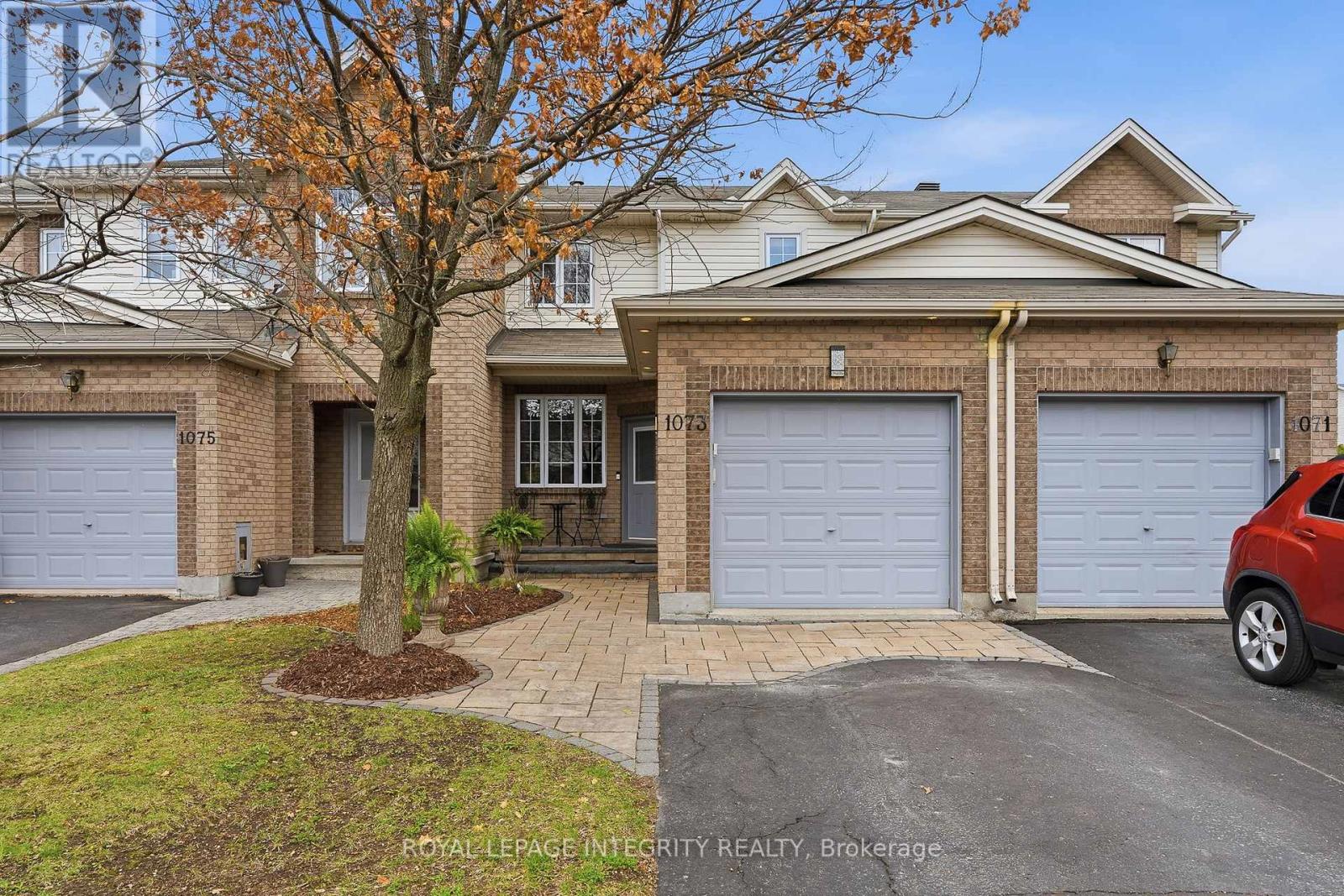 1073 BRASSEUR CRESCENT, Ottawa, Ontario