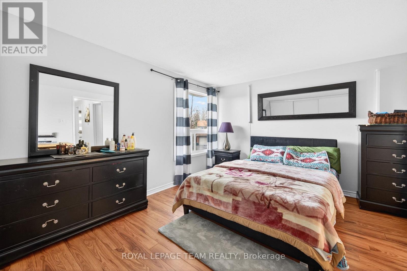 1631 Saxony Crescent, Ottawa, Ontario  K1B 5K8 - Photo 10 - X13087766