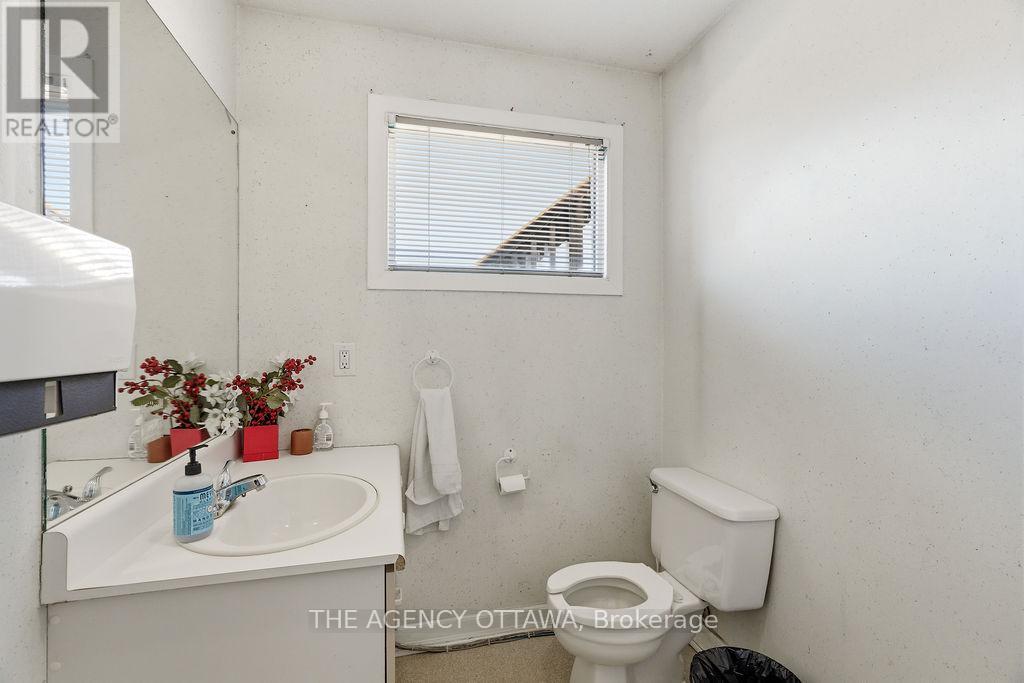 1310 Woodward Avenue, Ottawa, Ontario  K1Z 7V8 - Photo 14 - X13087844