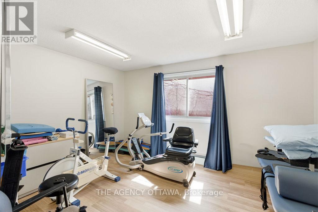 1310 Woodward Avenue, Ottawa, Ontario  K1Z 7V8 - Photo 9 - X13087844