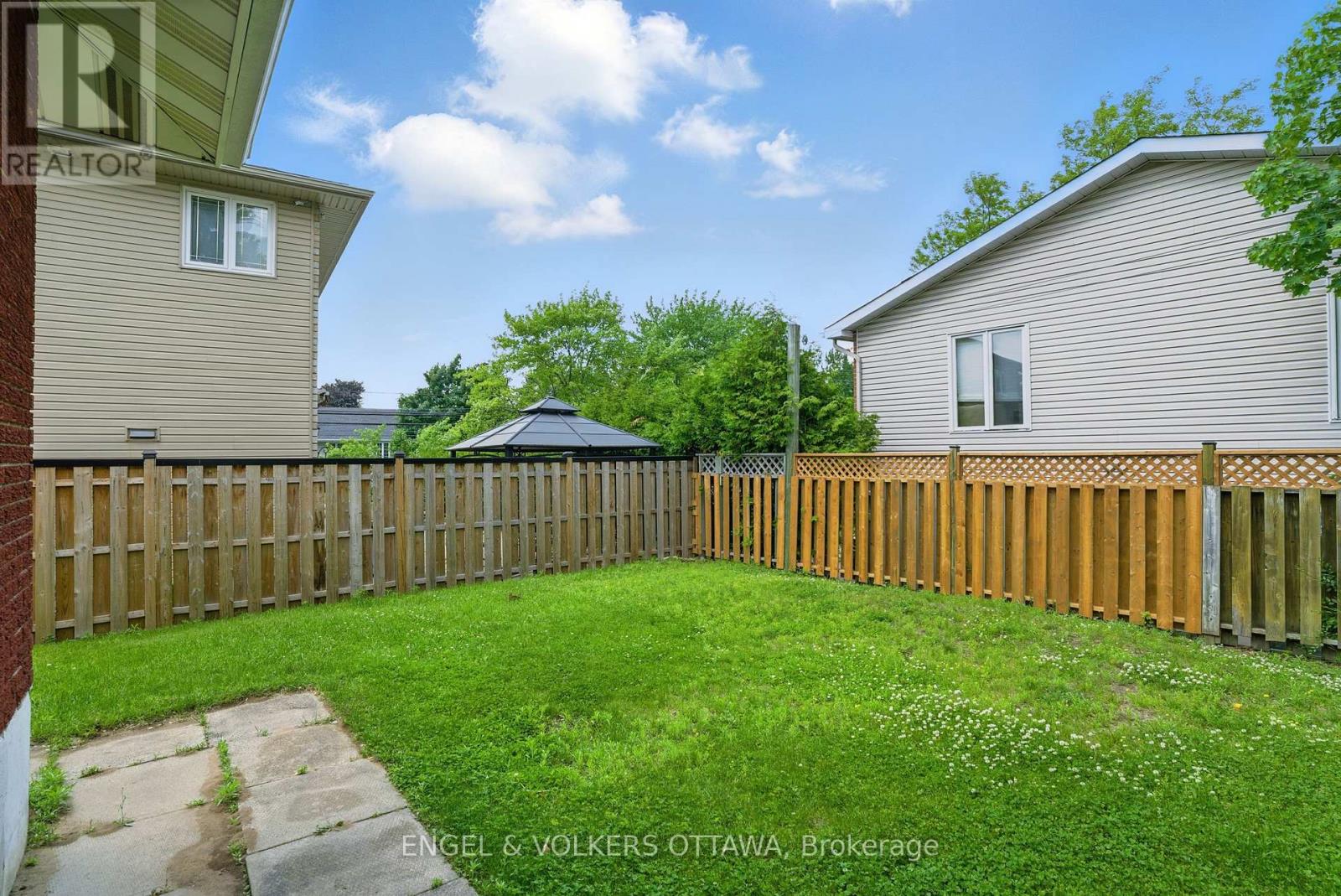 1427 Rosebella Avenue, Ottawa, Ontario  K1T 1E5 - Photo 40 - X13087904