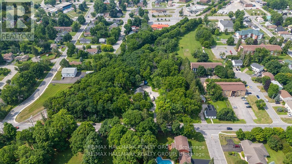 60 Drummond Street W, Perth, Ontario  K7H 2K4 - Photo 12 - X13088814