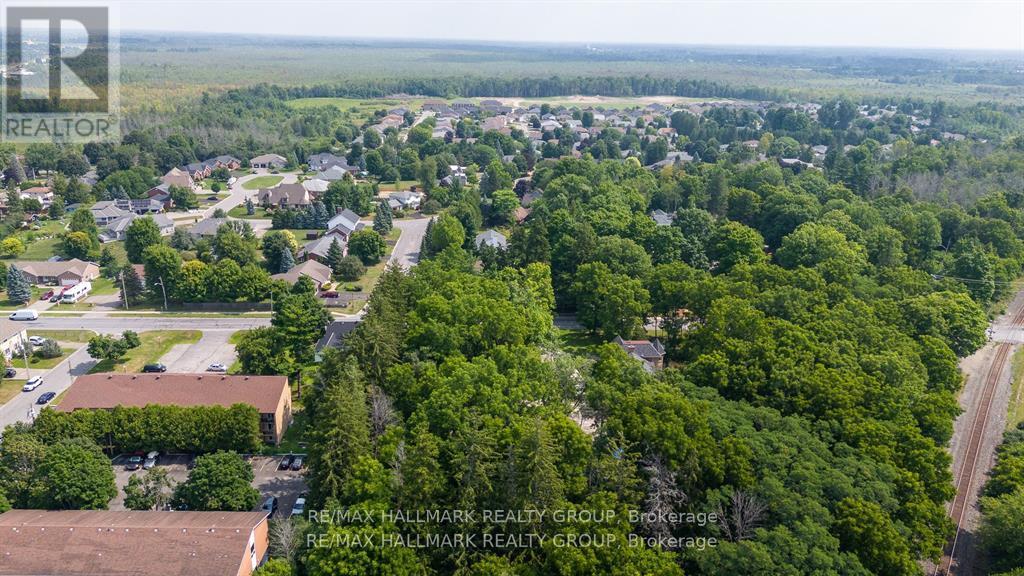 60 Drummond Street W, Perth, Ontario  K7H 2K4 - Photo 19 - X13088814
