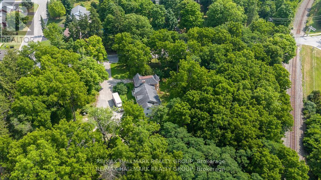 60 Drummond Street W, Perth, Ontario  K7H 2K4 - Photo 3 - X13088814