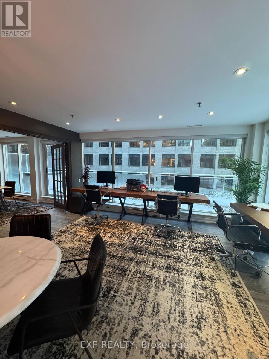 73 Richmond Street W, Toronto, Ontario  M5H 4E8 - Photo 5 - C13089166