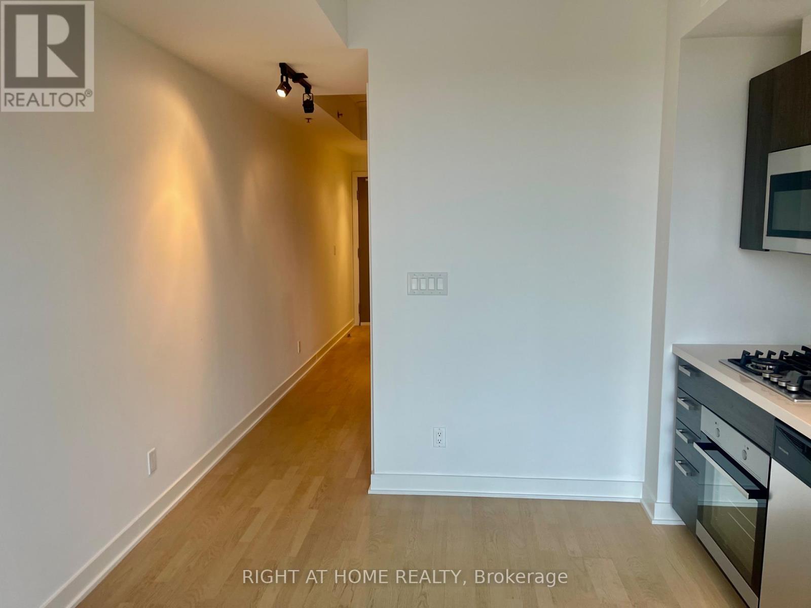 705 - 203 Catherine Street, Ottawa, Ontario  K2P 1J5 - Photo 14 - X13088844