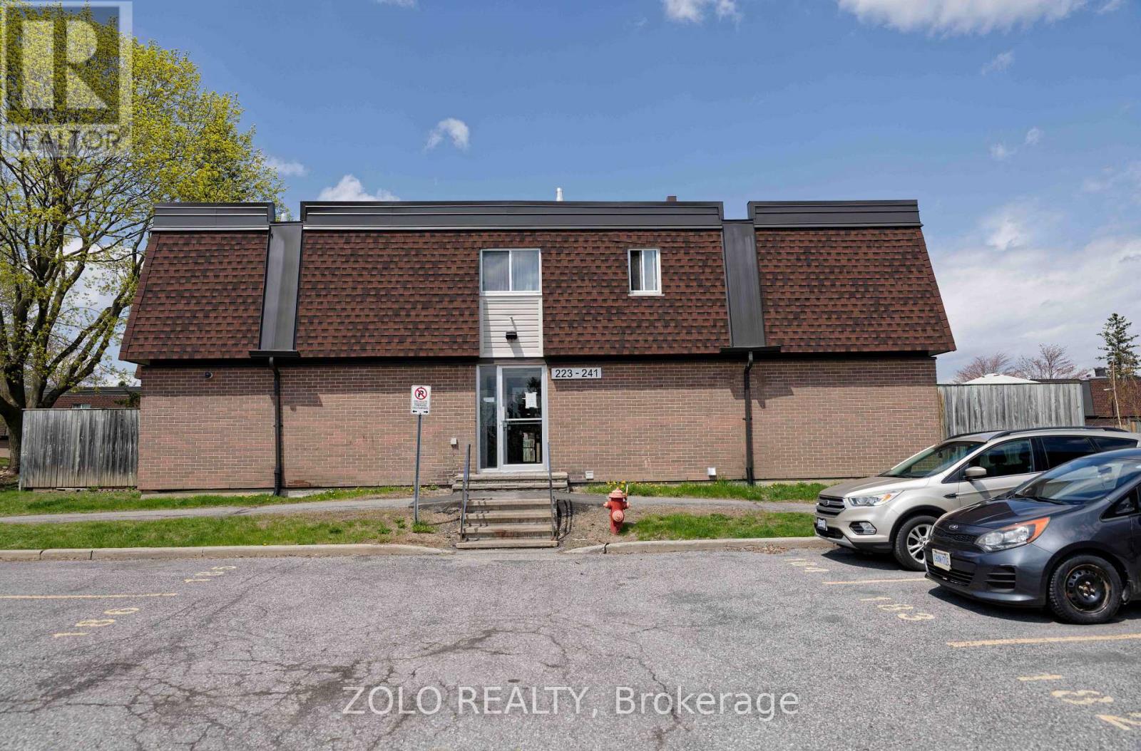 59 - 241 RIDGEPARK PRIVATE, Ottawa, Ontario