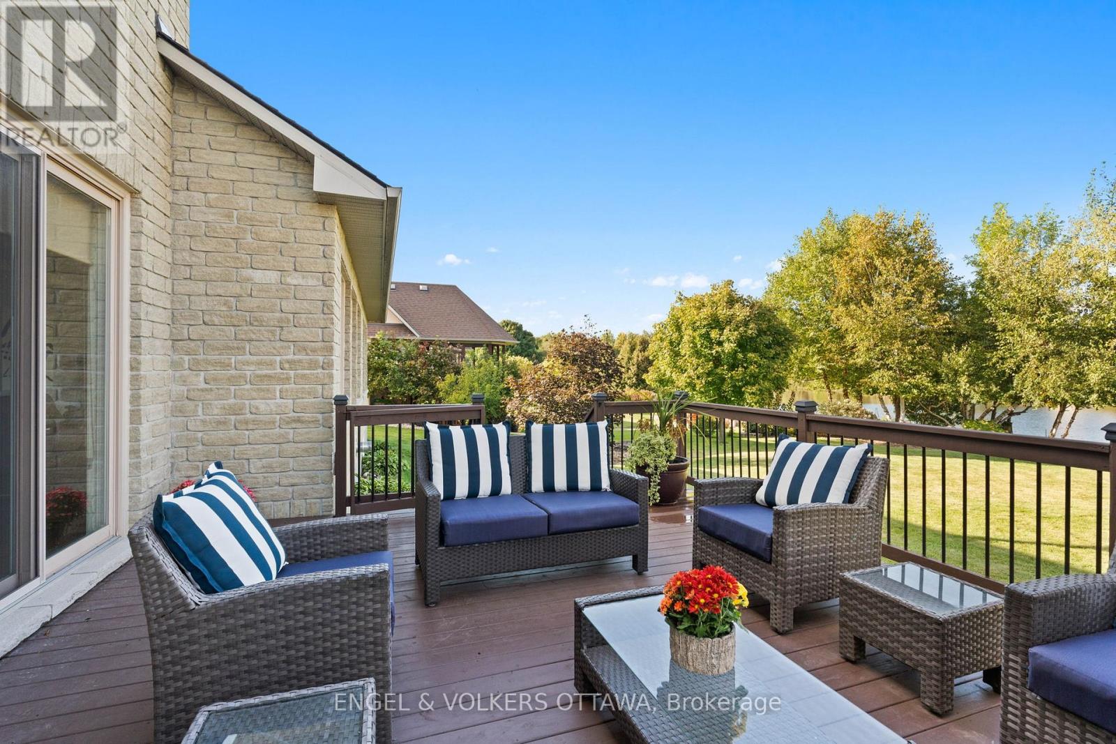 6808 Suncrest Drive, Ottawa, Ontario  K4P 0B2 - Photo 40 - X13089574