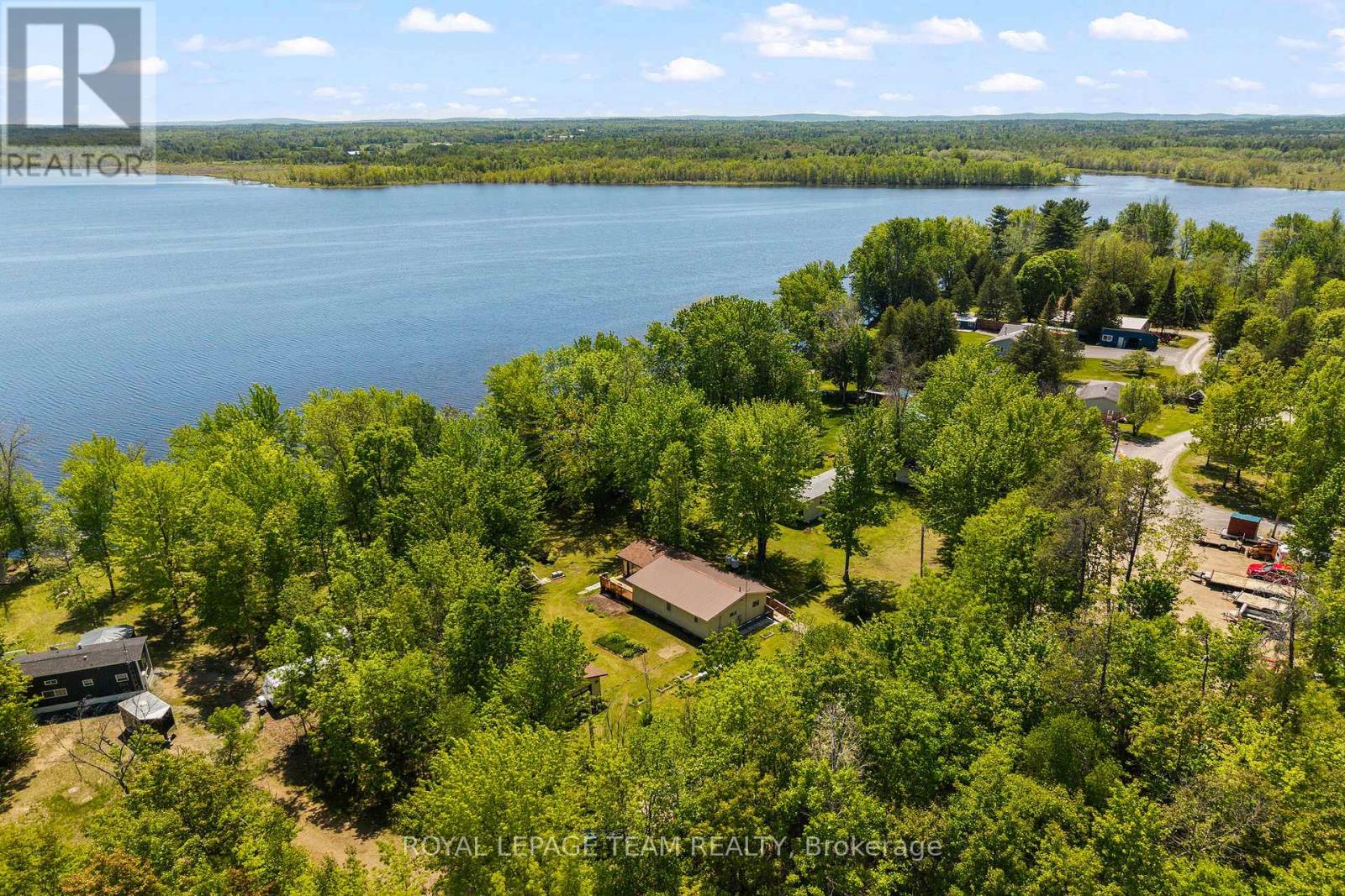 424 HUMMINGBIRD LANE, North Algona Wilberforce, Ontario