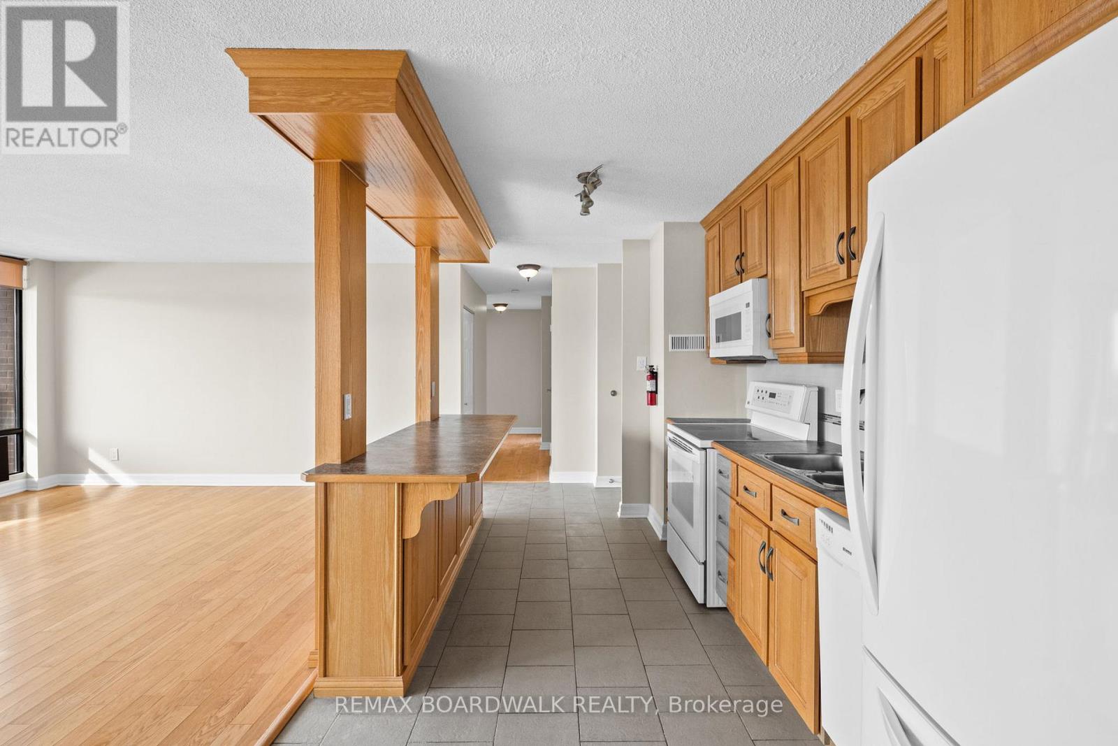 502 - 1190 Richmond Road, Ottawa, Ontario  K2B 8J3 - Photo 8 - X13090864