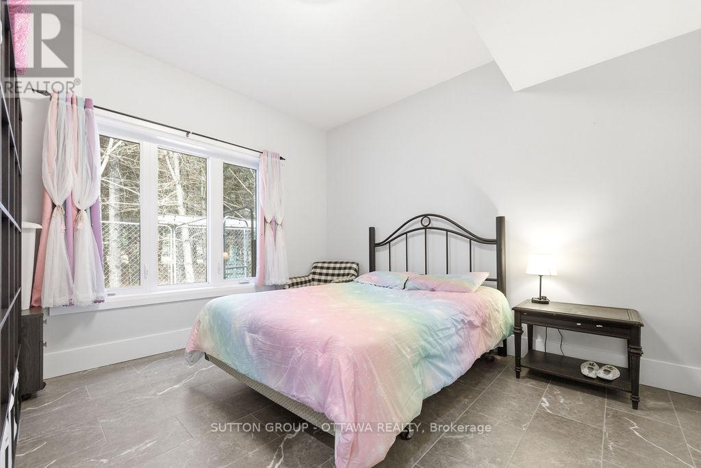 12 Eastern Avenue, Greater Madawaska, Ontario  K0J 2R0 - Photo 24 - X13091420