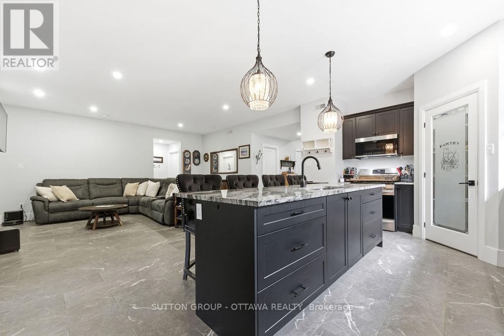 12 Eastern Avenue, Greater Madawaska, Ontario  K0J 2R0 - Photo 37 - X13091420