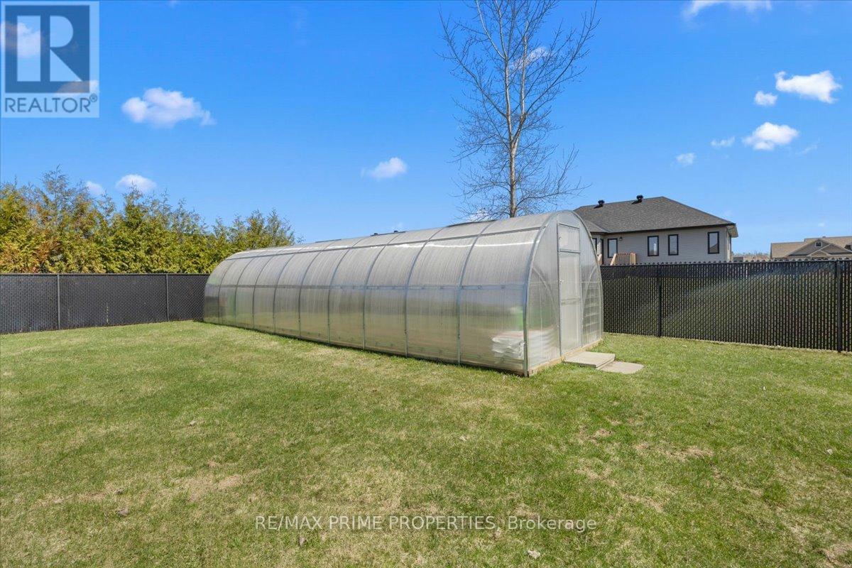 3421 Summerbreeze Drive, Ottawa, Ontario  K0A 2W0 - Photo 41 - X13091596