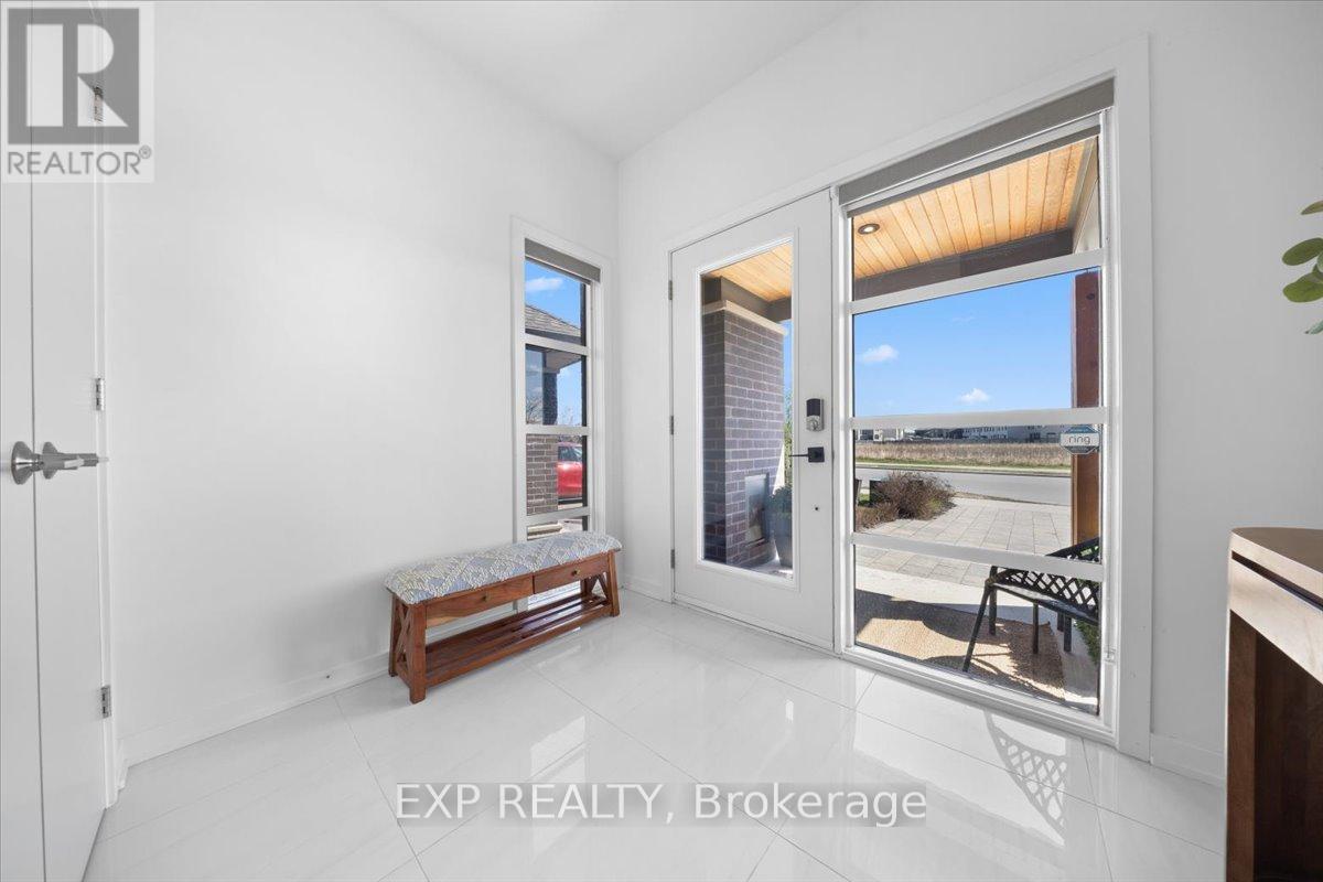 769 Brian Good Avenue, Ottawa, Ontario  K4M 0E3 - Photo 3 - X13091714