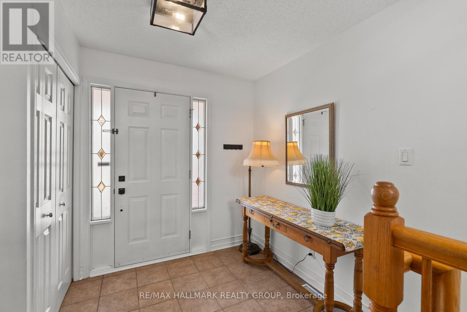 243 Gladeview Private, Ottawa, Ontario  K1T 4A7 - Photo 6 - X13091766