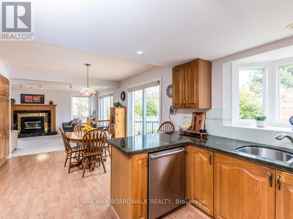42 Slade Crescent, Ottawa, Ontario  K2K 2K9 - Photo 12 - X13092470