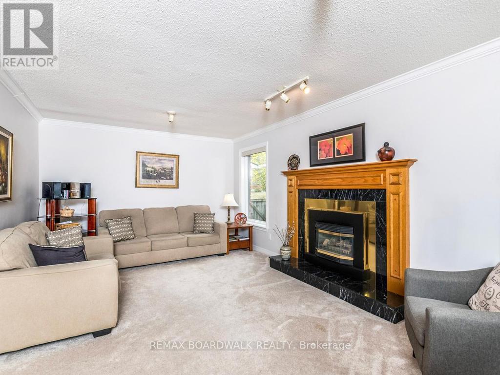 42 Slade Crescent, Ottawa, Ontario  K2K 2K9 - Photo 17 - X13092470
